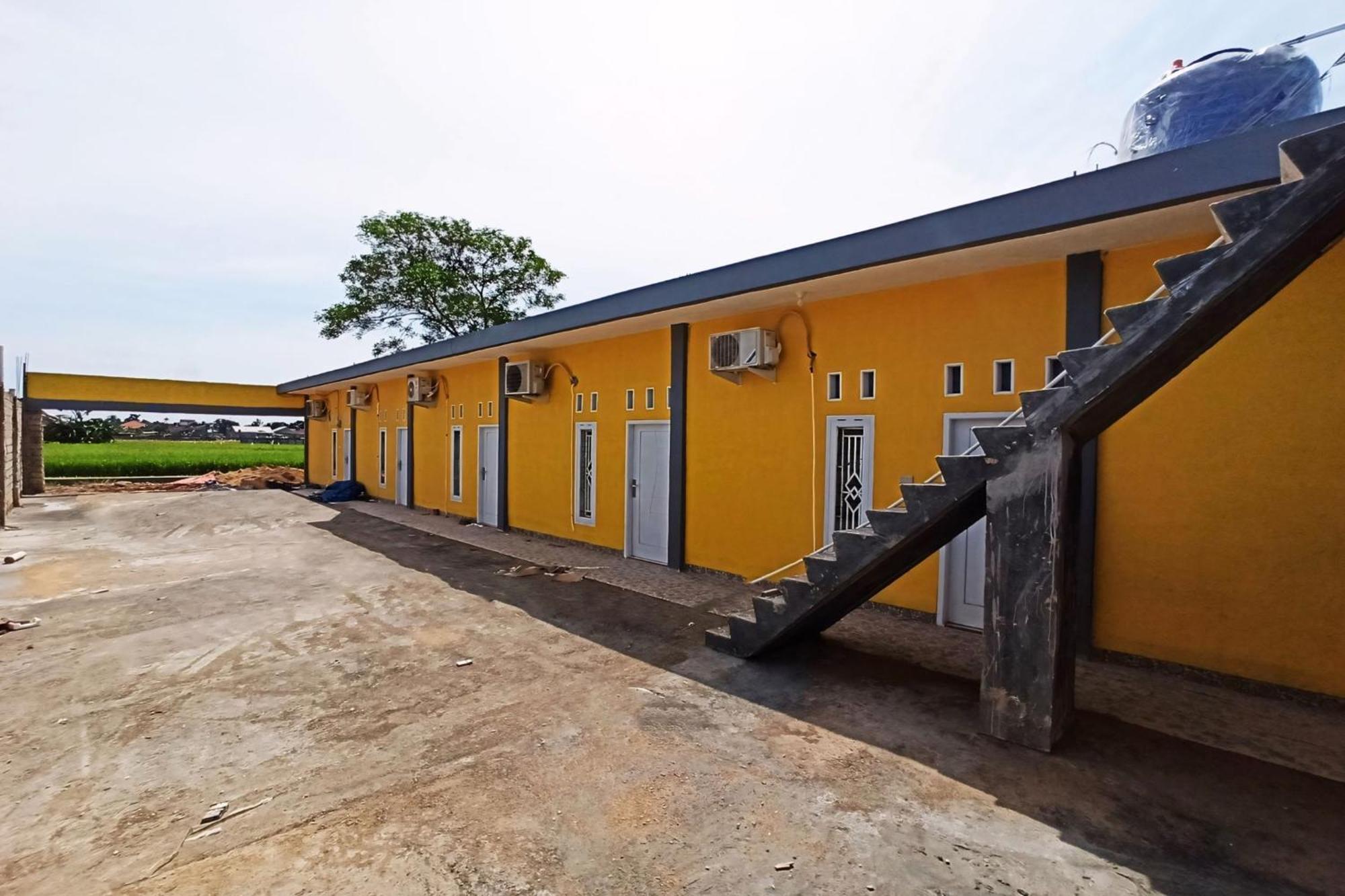 Reddoorz At Kay Residence Waydadi Lampung باندار لامبونغ المظهر الخارجي الصورة