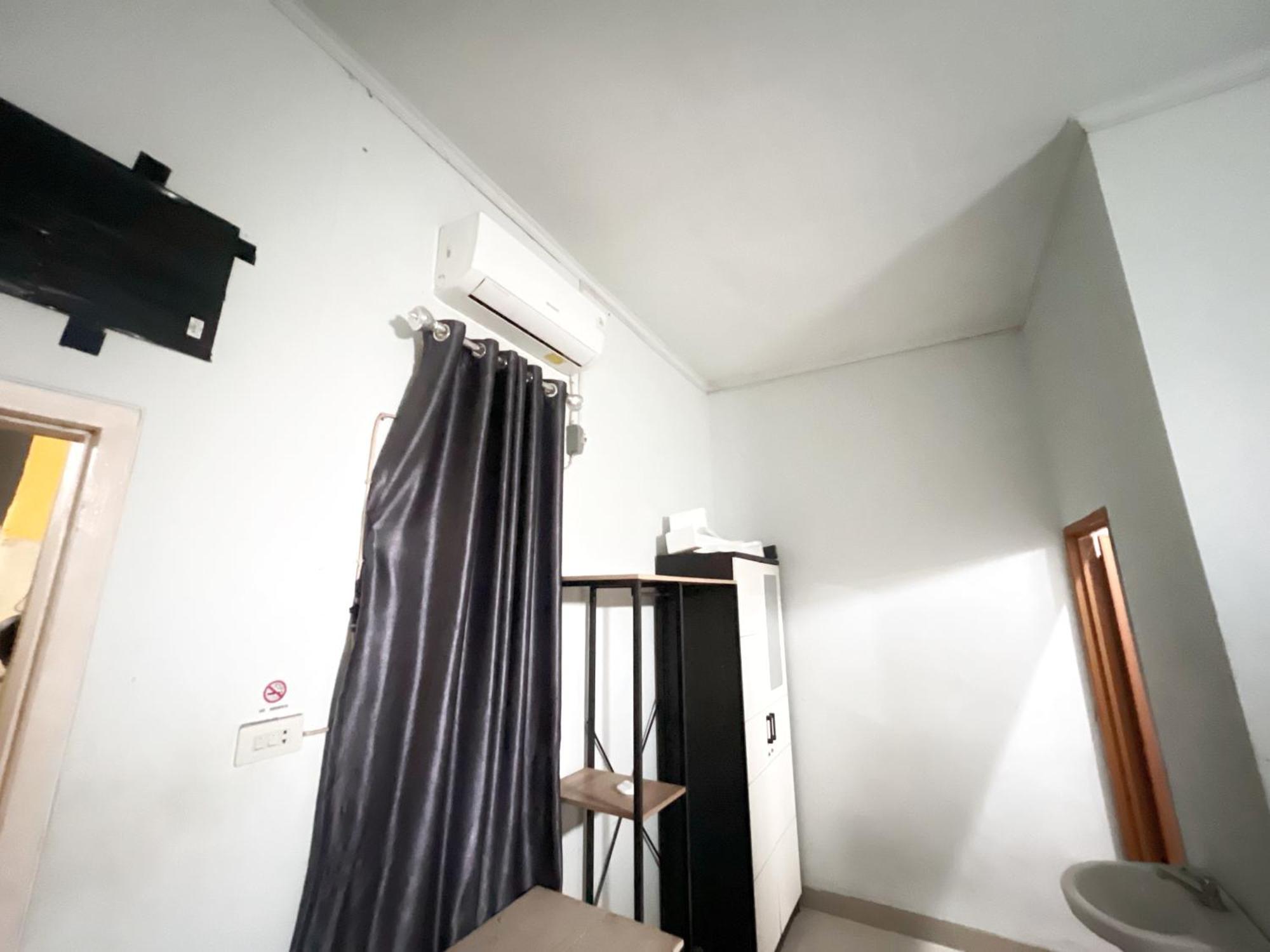 Reddoorz At Kay Residence Waydadi Lampung باندار لامبونغ المظهر الخارجي الصورة